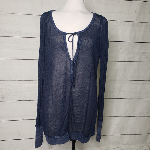 Free People Tops - We the Free sheer blue tie front lightweight top L